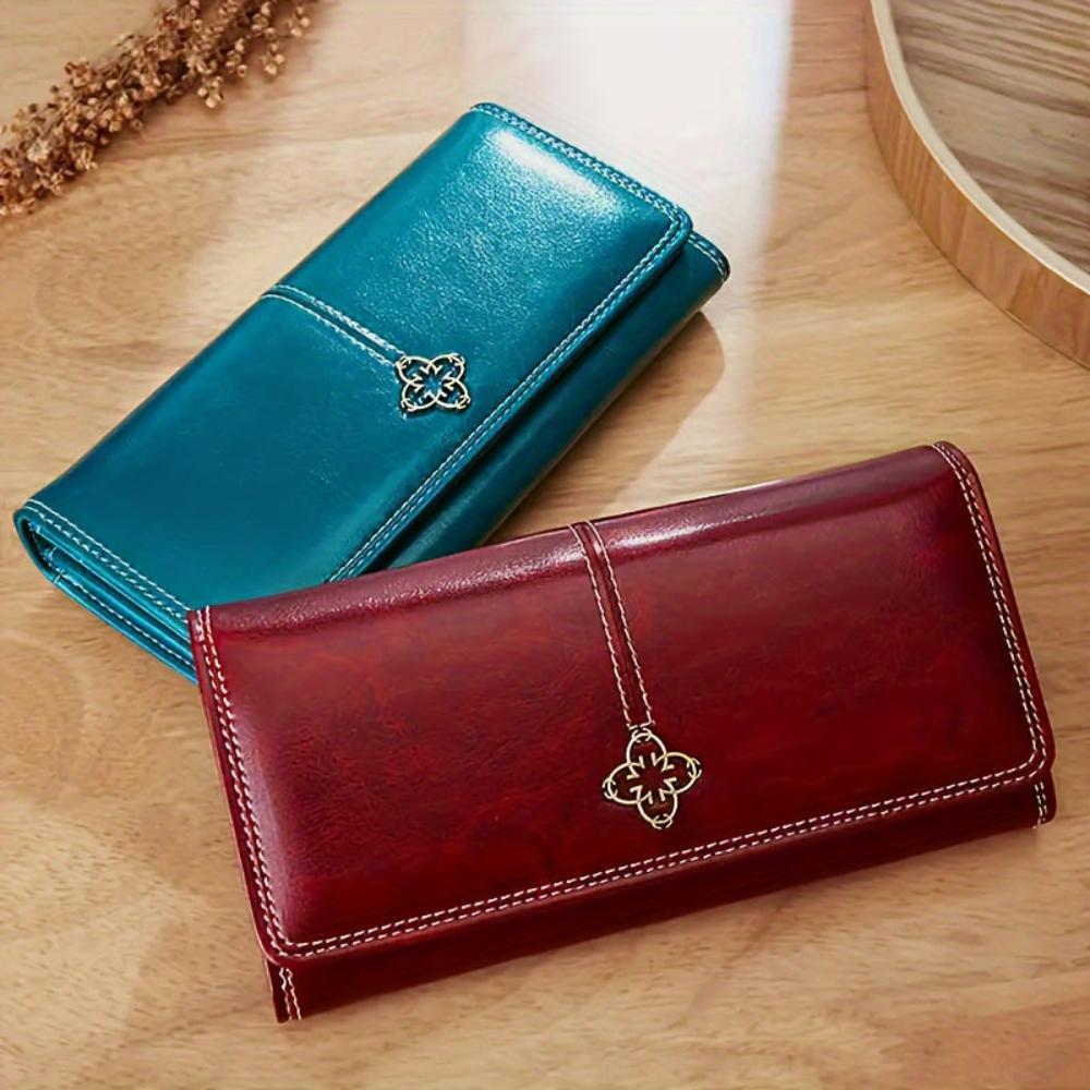 Moderna y Elegante Cartera Bifold de Eva