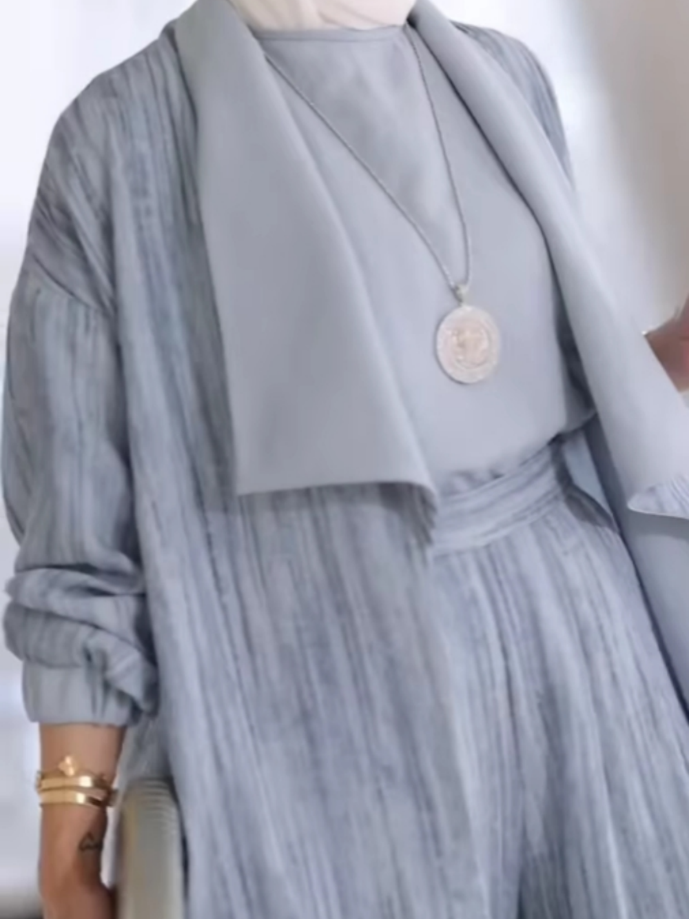 Julieta – Conjunto elegante de rayas sofisticadas