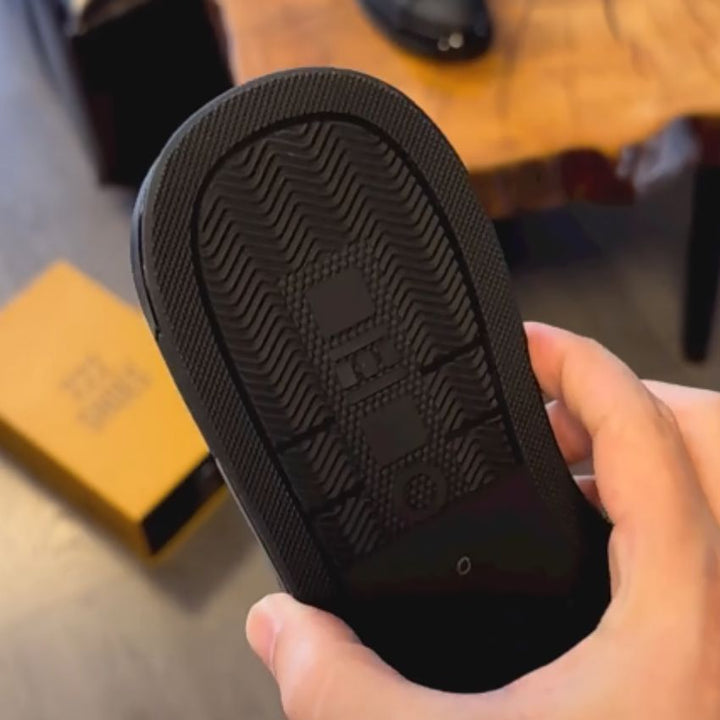 Logan – Sneaker de Cuero Chic y Sofisticado