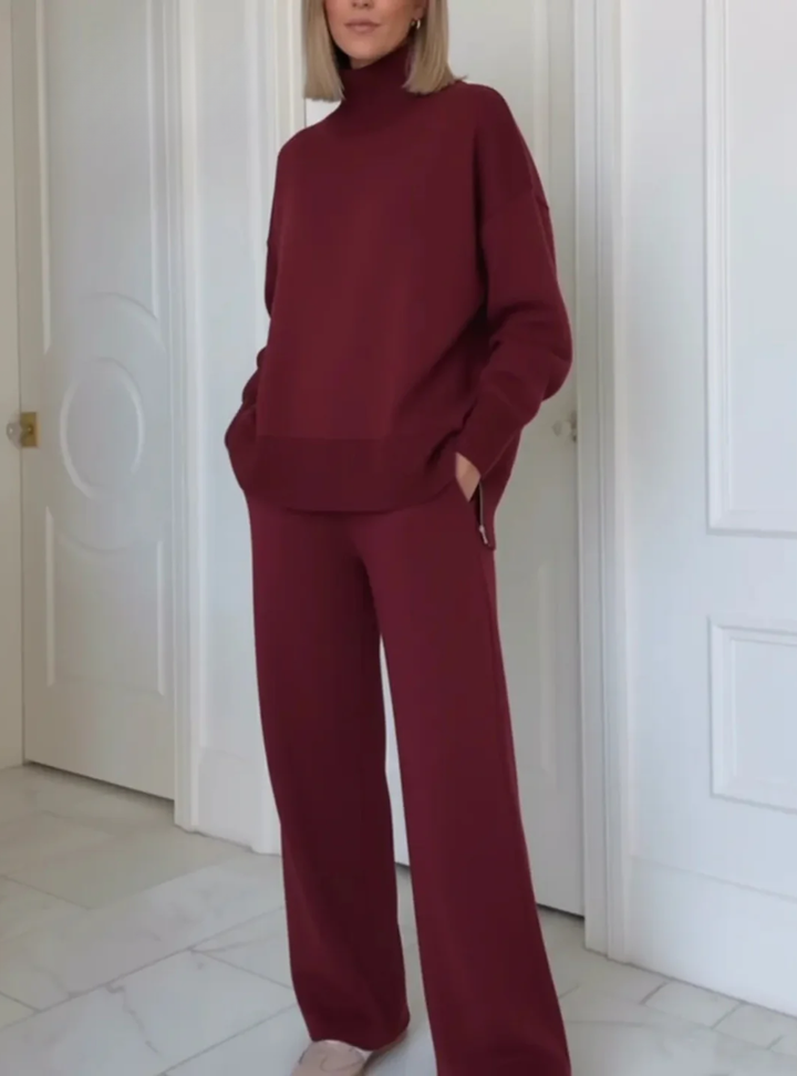 Valeria – Conjunto Informal de Dos Piezas con Cuello Alto