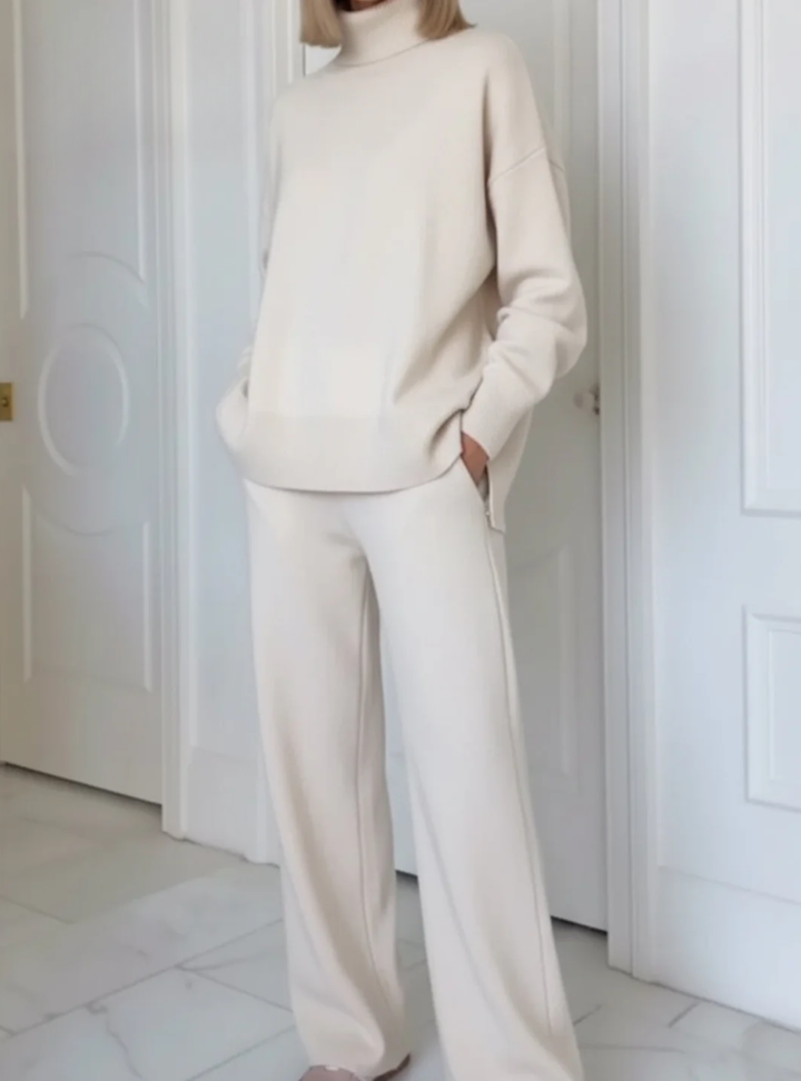 Valeria – Conjunto Informal de Dos Piezas con Cuello Alto