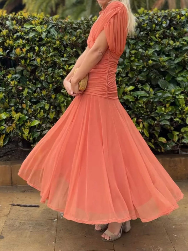 Isolde – Vestido de Boutonniere de Malla Elegante