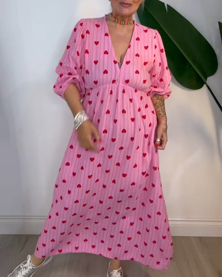 AVA Vestido V con Estampado de Corazones