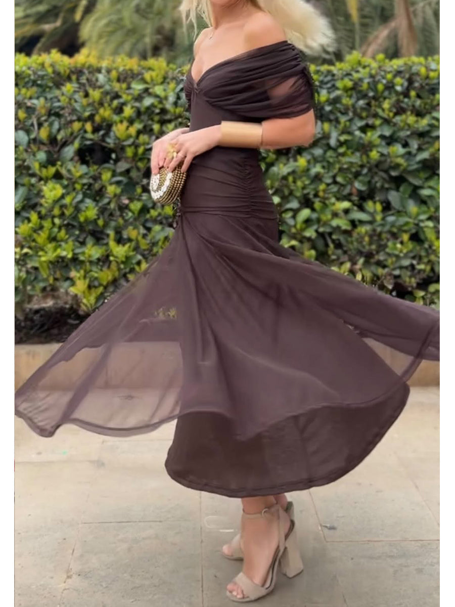 Isolde – Vestido de Boutonniere de Malla Elegante