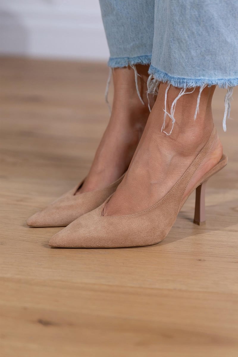 Zapatos de tacón nude slingback